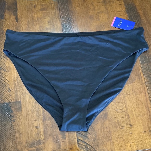 High Leg Mid Rise Bikini Bottoms - Picture 2 of 5